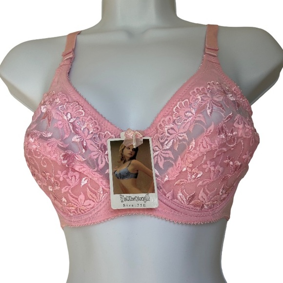 NWT PINK LACE UNDERWIRE BRA NO PADDING - Picture 1 of 3